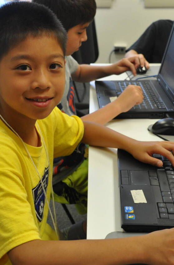 Boy plays Minecraft at Empow Studios